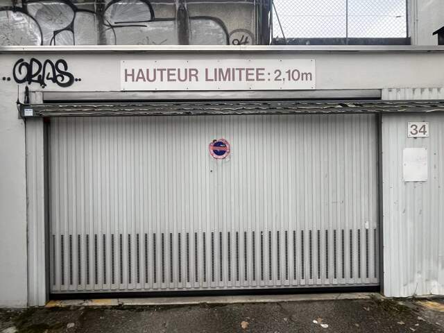 GARAGE - 34 rue Gal FERRIE — photo du bien