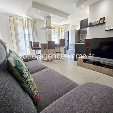 Appartement 3 pièces 230000 €