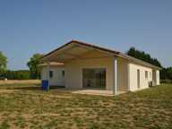 A vendre, Gers, secteur de Condom : Maison de plain-pied neuve, très économe, 4 chambres, garage et jardin de 2 851m². Proche des commodités et services de base d'un village — photo 3