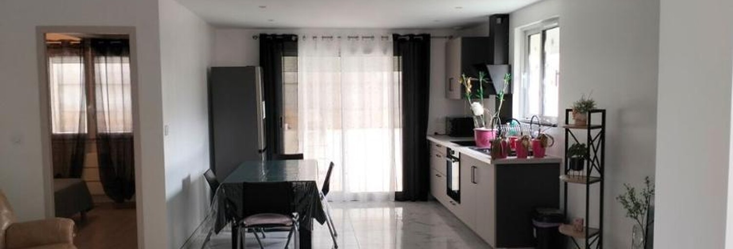 Maison 4 Pièces 72 m² à louer à Saint-Denis-de-Pile (33910)