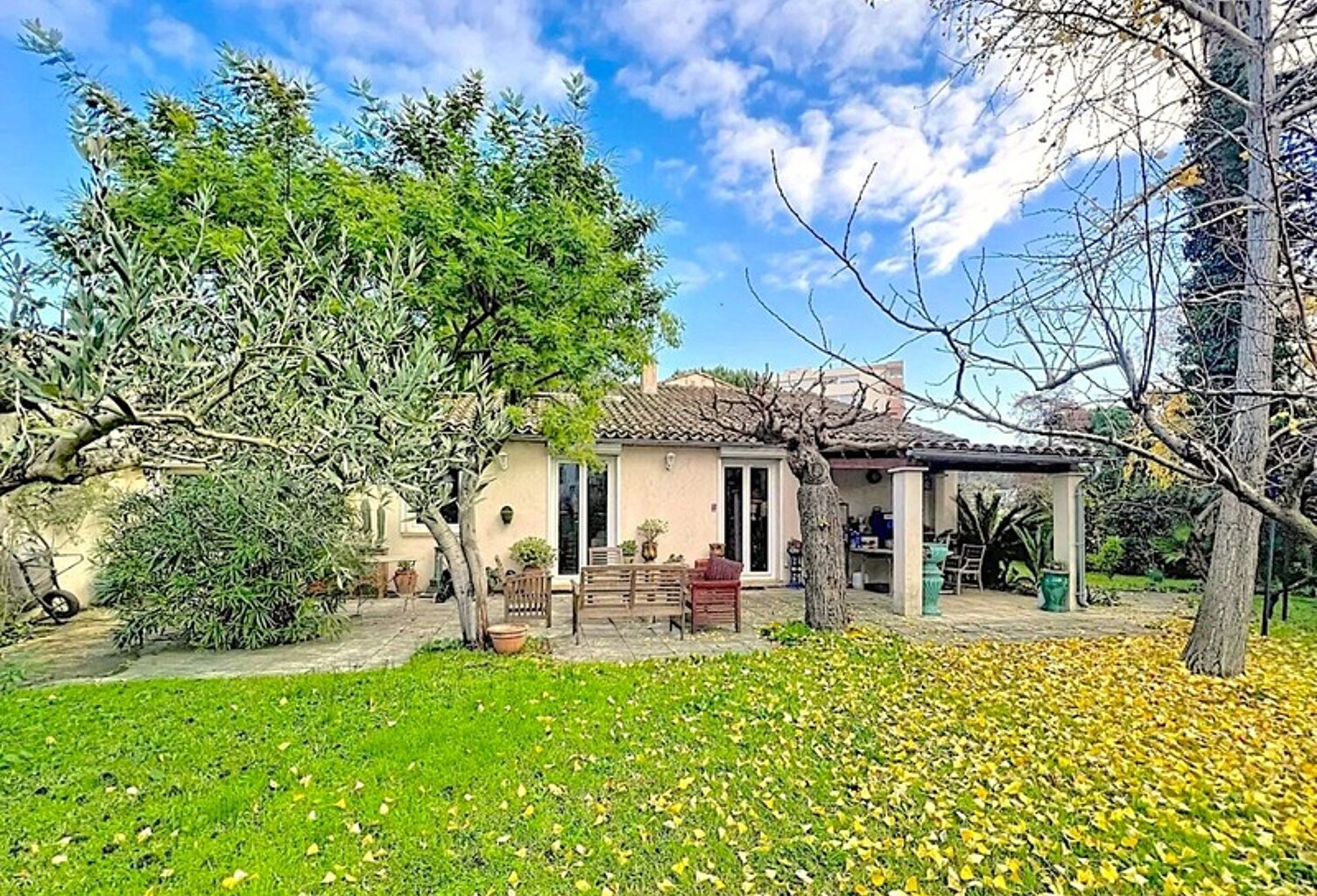 Maison à vendre 4 pièces LE CANNET (06) — photo 1