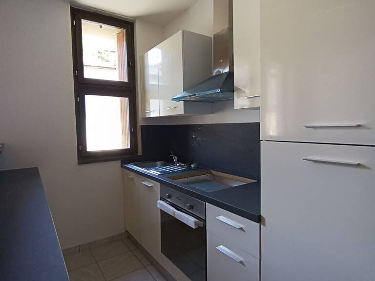 Maison de bourg rénovée - 3 pièces - secteur calme - CHATELDON (63290) — photo 1