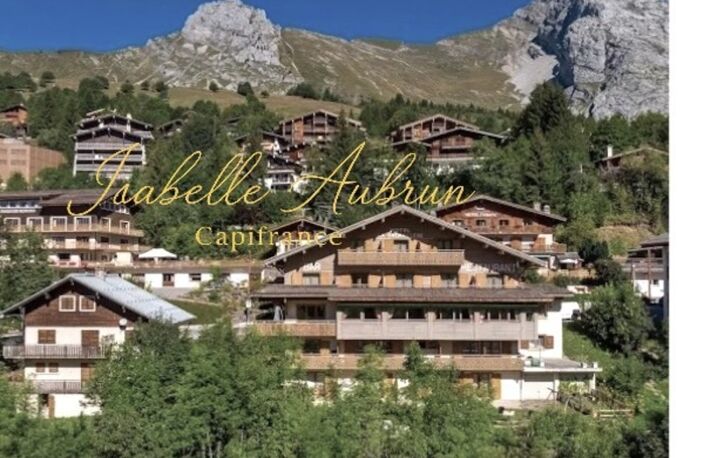 À VENDRE – MURS COMMERCIAUX D’HÔTEL 3★ – EMPLACEMENT PREMIUM AU PIED DES PISTES – ALPES — photo 3