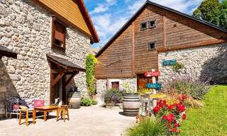 Maison 10 Pièces 300 m² à vendre à Thollon-les-Mémises (74500)