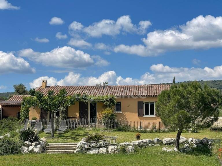 Dpt Vaucluse (84), à vendre SAINT SATURNIN LES APT maison P4 avec garage, terrasse et jardin • Terrain de 3815 m² — photo 1