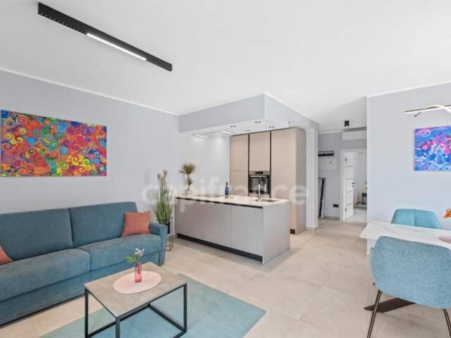 Appartement T4 dernier étage - 84m² -  NAVES PARMELAN (74) — photo du bien