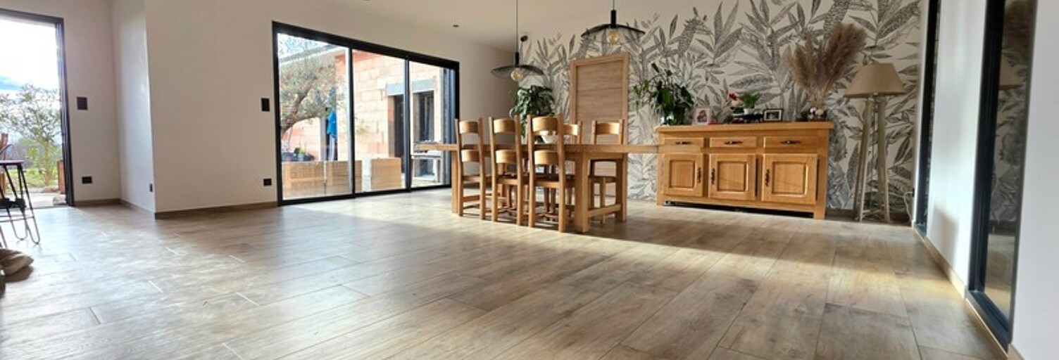 Maison 6 Pièces 167 m² à vendre à Salvizinet (42110)