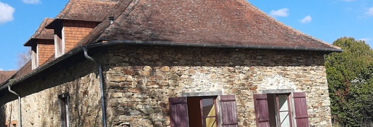 Maison 11 Pièces 138 m² à vendre à Saint-Priest-Ligoure (87800)