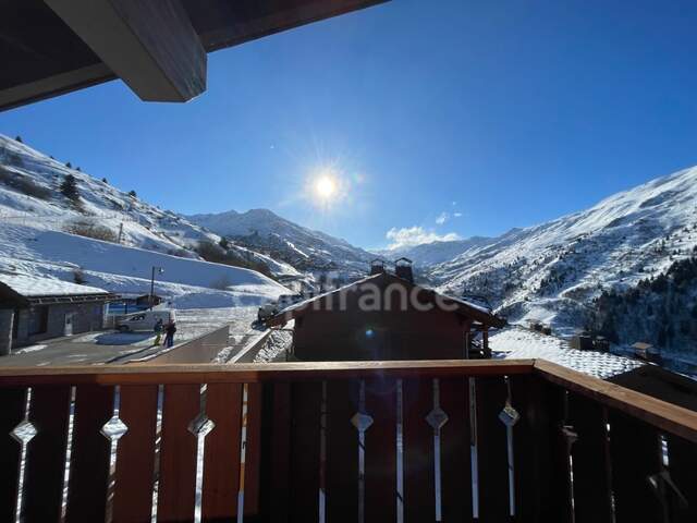 En Savoie (73), à vendre station de ski, Domaine Galibier Thabor 1800, T2, balcon, piscine, belle vue — photo du bien