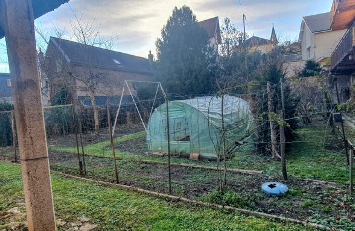 Doubs (25), à vendre Besançon,  5 Immeubles + 1 Atelier + terrain de 3417 m2  Besançon, quartier Chaprais — photo 4