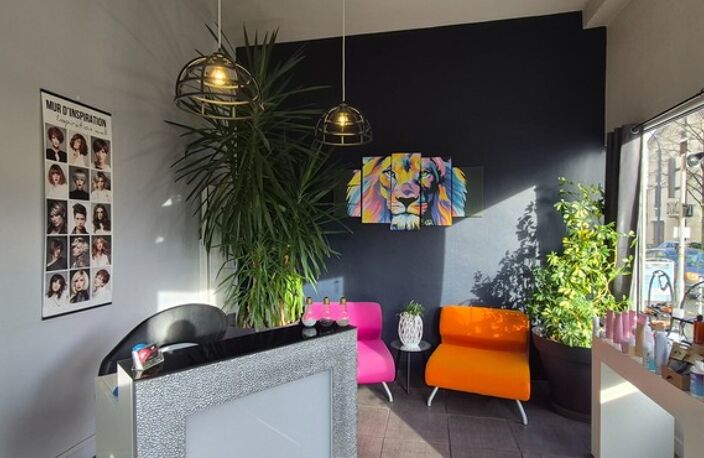 Fonds de commerce de coiffure à vendre à CLERMONT FERRAND (63) — photo 3