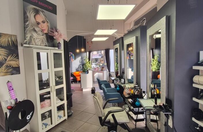 Fonds de commerce de coiffure à vendre à CLERMONT FERRAND (63) — photo 4