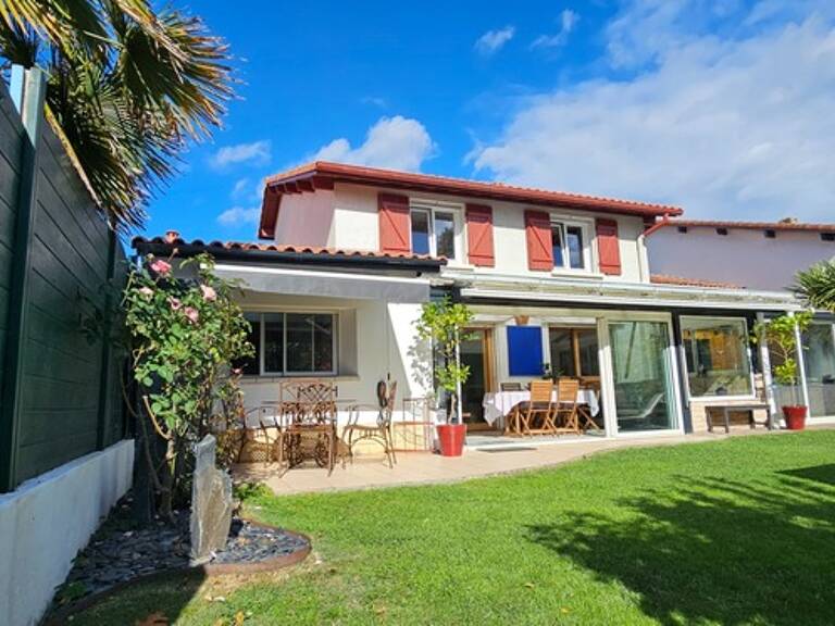 ANGLET - LUMINEUSE ET SPACIEUSE MAISON ENTOUREE DE NATURE - 125m2 environ — photo 1
