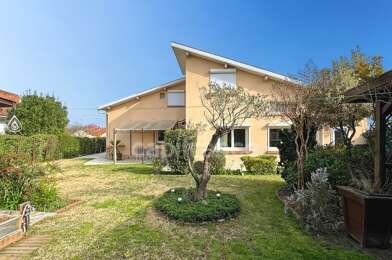 Maison 9 pièces 325000 €