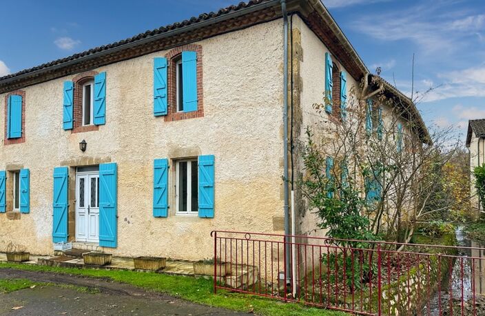 Immeuble de rapport - 580 m2 - RIGUEPEU - 4 logements avec jardin — photo 3