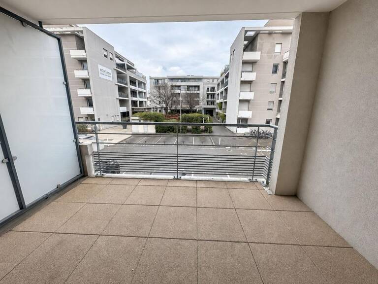 Appartement À Vendre 42 m², 2 pièces, Ascenseur, terrasse, parking — photo 1