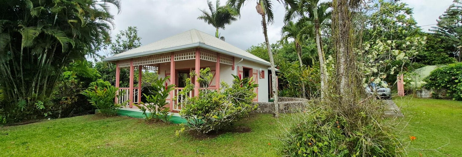 Maison 2 Pièces 53 m² à louer à Sainte-Rose (97115)