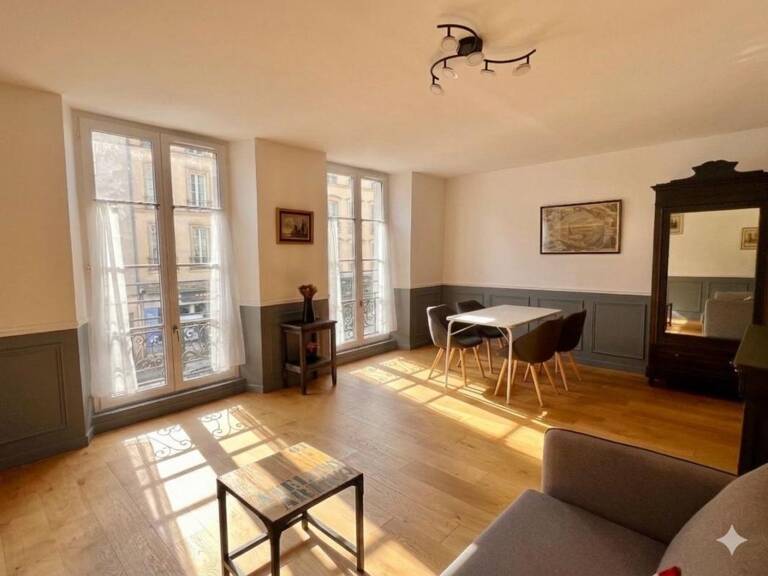 Appartement À Vendre — photo 1