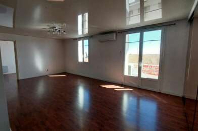 Appartement 3 pièces 760 €