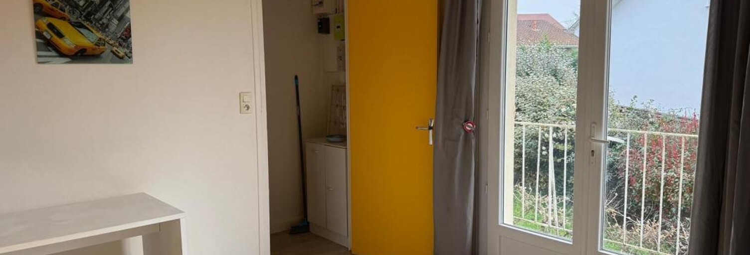 Appartement 1 Pièce 24 m² à louer à Mont-de-Marsan (40000)