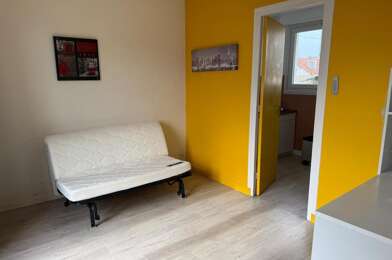 Appartement 1 pièces 360 €