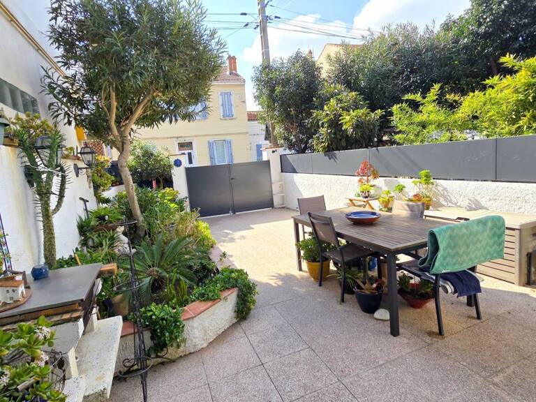 Maison avec jardin à vendre à La Seyne Sur Mer 83500 proche stade Scaglia et marché provençal — photo 1