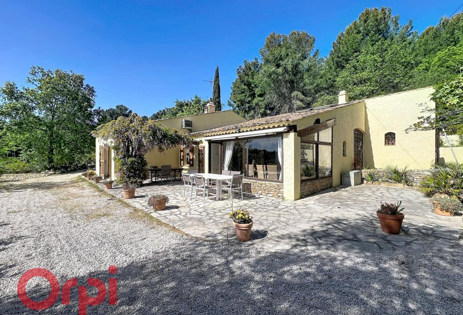En exclusivité ! Maison avec vue dégagée à vendre à la Cadiere — photo 1