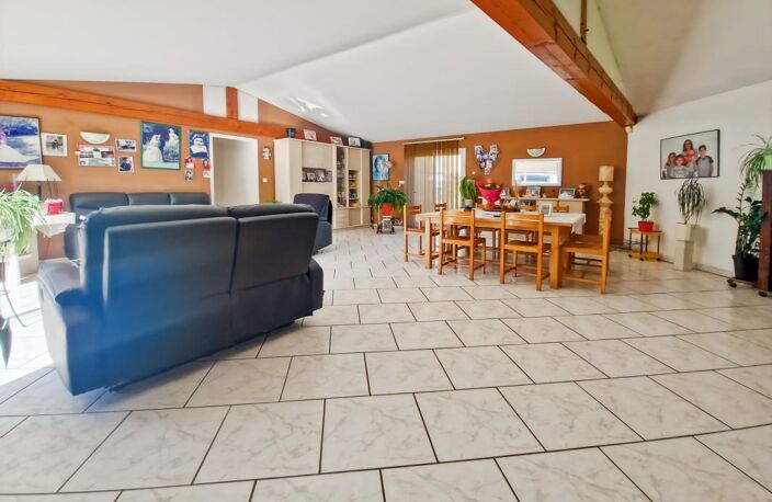 MAISON - 4 CHAMBRES - SPACIEUX - LUMINEUX - CALME - JARDIN - TERRASSE - GARAGE - MODERNE - PISCINE -RAMONVILLE — photo 5