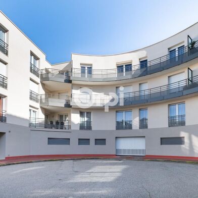Appartement 3 pièces 160000 €