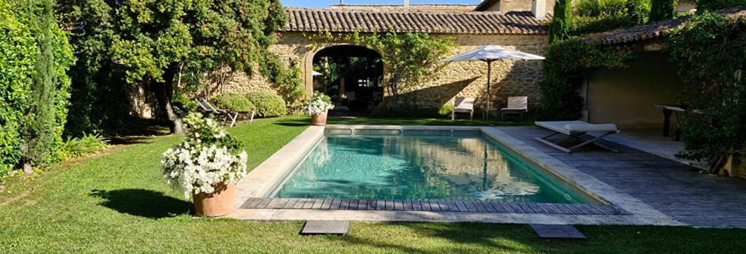 Maison 12 Pièces 308 m² à vendre à Maubec (84660)