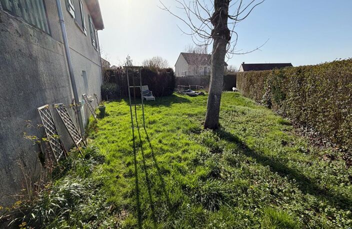 Joli pavillon sur sous sol dans un quartier calme de Sermoise sur Loire — photo 4