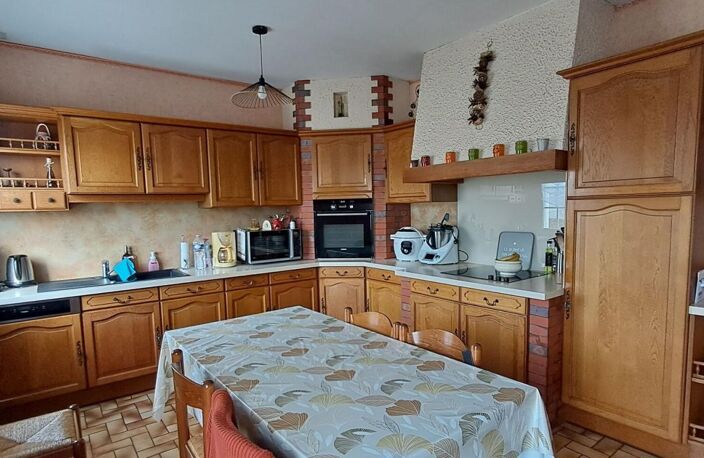 BELLE MAISON   4 chambres 2 SDE sur terrain  1100 m2 clôturé et plat — photo 4
