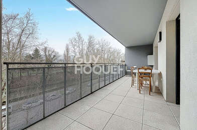 Appartement 4 pièces 230000 €