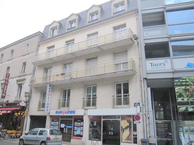 Garage à Tours — photo du bien