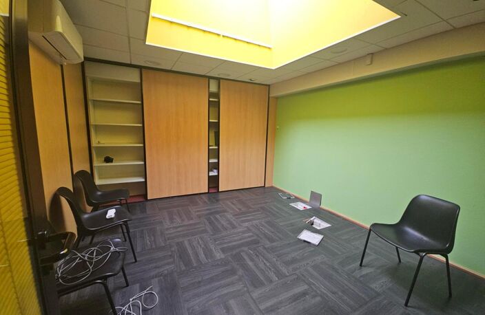 Vente bureau  393 m² Tours (37000) — photo 5