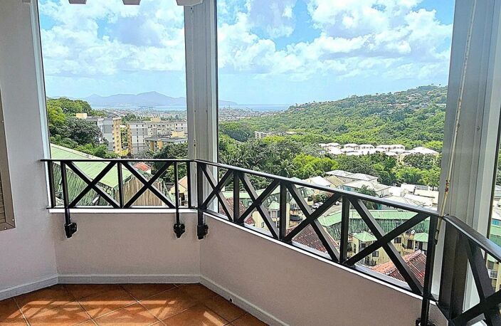 Duplex avec vue mer  Résidence Prestige de la Meynard  Fort-de-France — photo 2