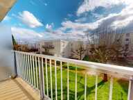 A LOUER - STUDIO MEUBLE situé PROCHE GARE avec PARKING et BALCON — photo 2