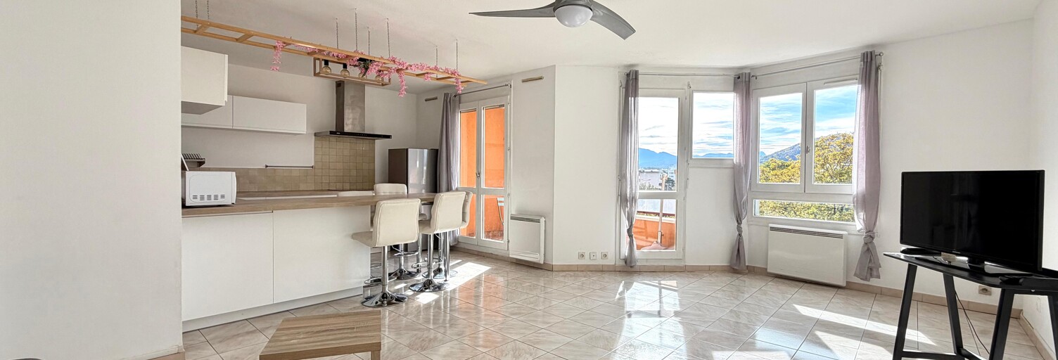 Appartement 5 Pièces 104 m² à vendre à Annemasse (74100)