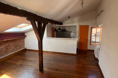 Appartement 3 pièces 860 €