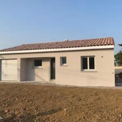 Maison 3 pièces 810 €