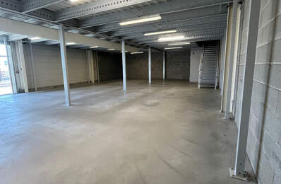 Local commercial environ 400m2 sur la commune de Davézieux — photo du bien