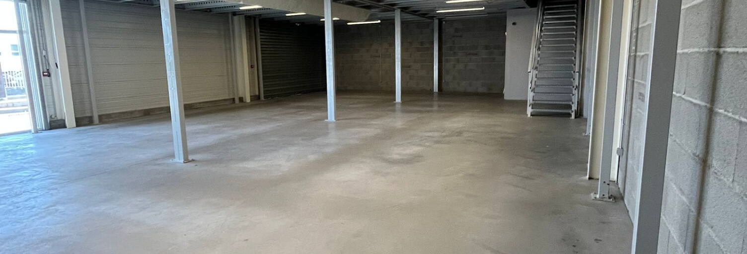 Commerce  400 m² à louer à Davézieux (07430)