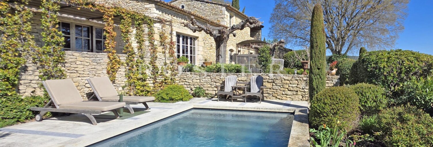 Maison 7 Pièces 220 m² à vendre à Gordes (84220)