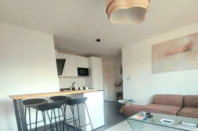 Appartement 3 pièces 1960 €