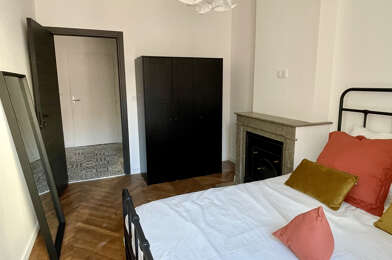 Appartement 7 pièces 565 €