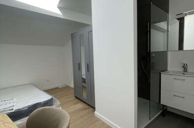 Appartement 5 pièces 580 €