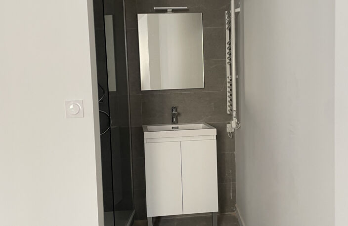 Colocation dans maison de ville entièrement rénovée — photo 4