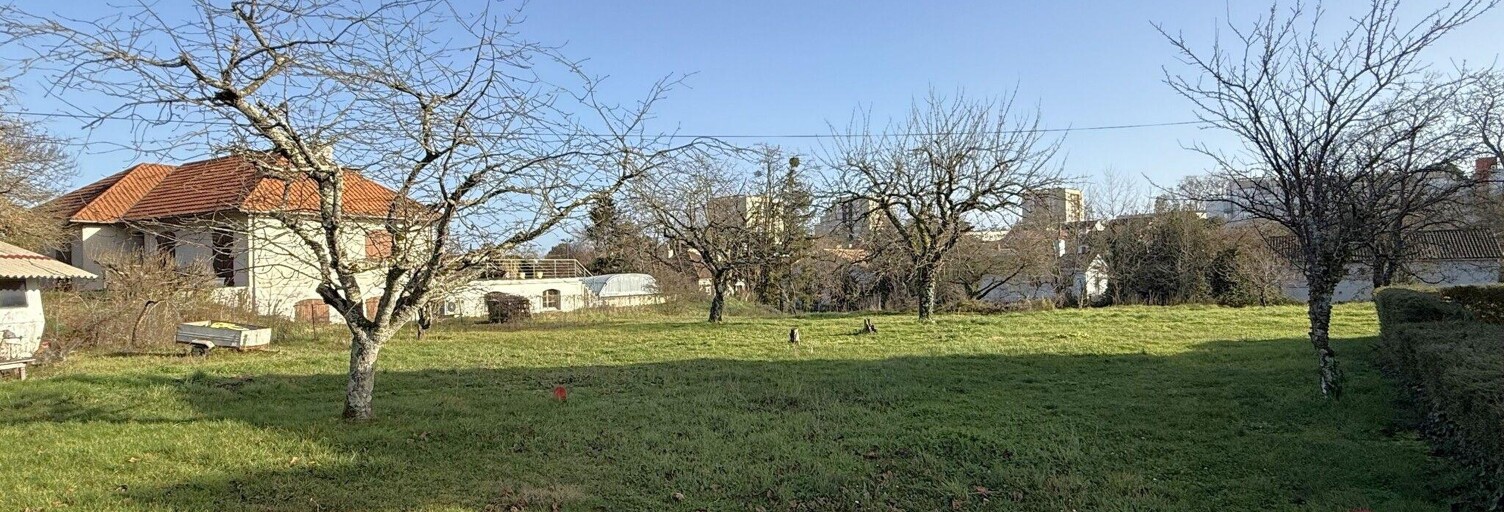 Terrain  2944 m² à vendre à Poitiers (86000)