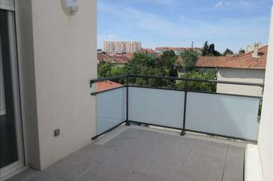 Appartement 3 pièces 759 €