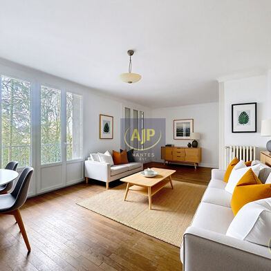 Appartement 3 pièces 193582 €